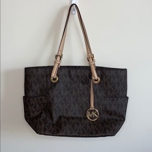 Michael Kors Jetsetter Tote 🤎